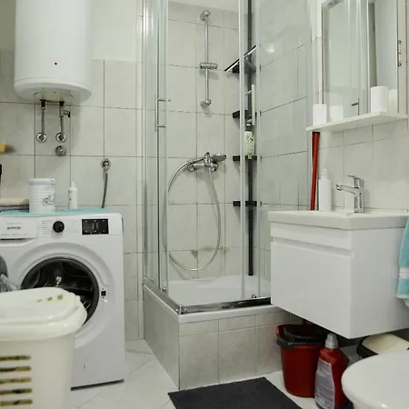 Buki One Bedroom With Balcony And Sea View Апартаменты Задар